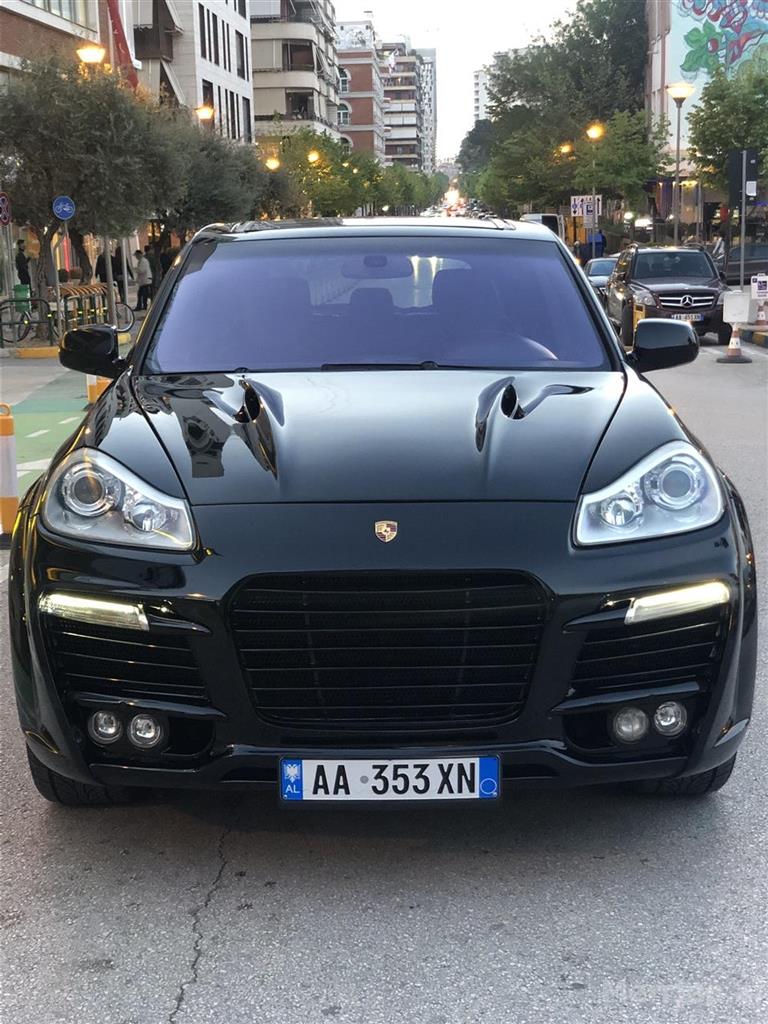 Porsche Cayenne (Magnum) BenzinGaz nderrohet Tiranë